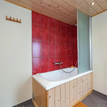 La Roche Cozy Forest Escape Marcouray