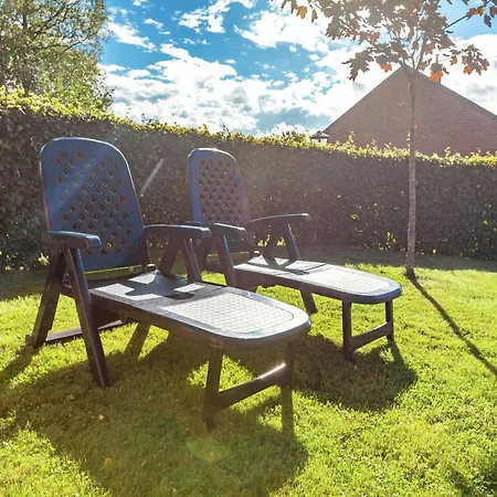 La Roche Cozy Forest Escape *